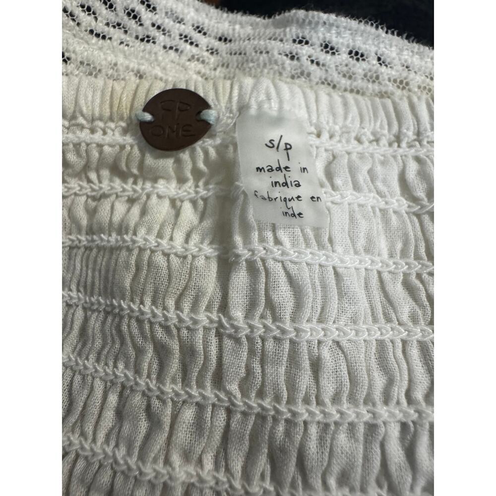 Free People FP One White Lace Bralette Size S-Boho Crochet Lace Criss-Cross Back - Picture 5 of 6